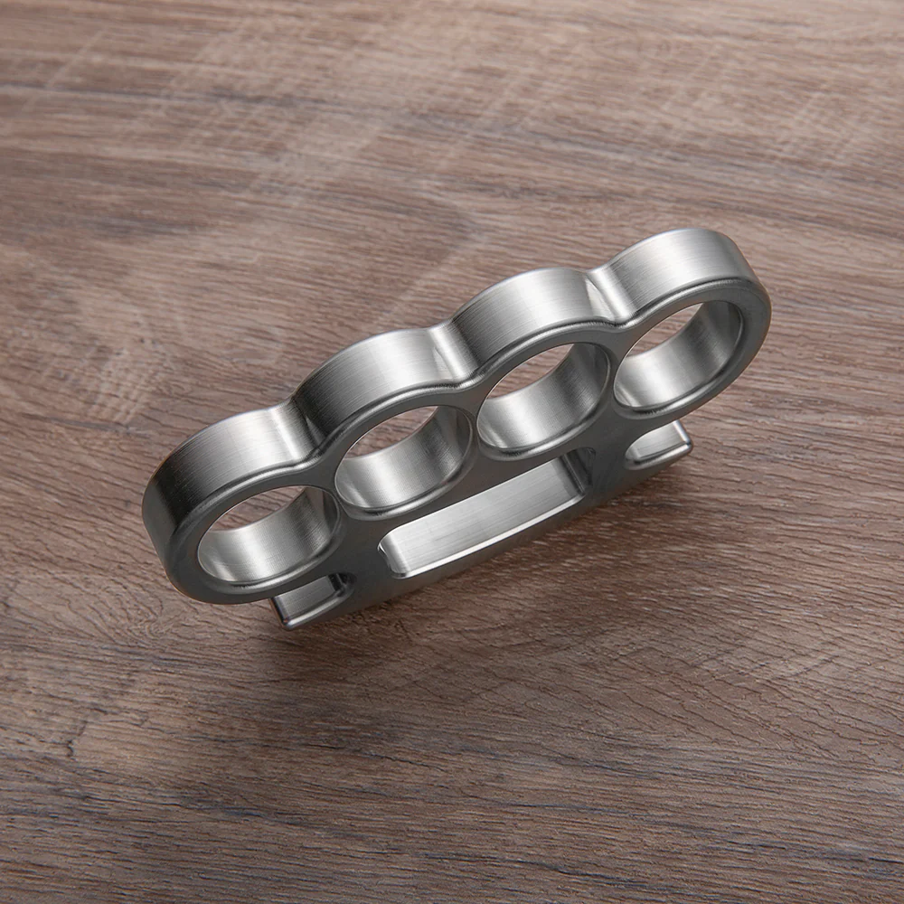 2024 New Four Finger Metal Knuckle Duster Bottle Opener - Image 4