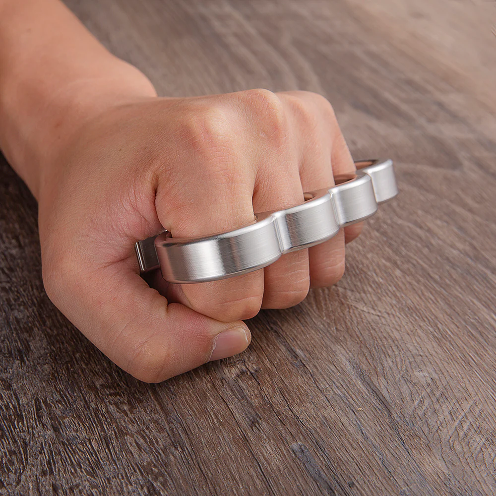 2024 New Four Finger Metal Knuckle Duster Bottle Opener - Image 7