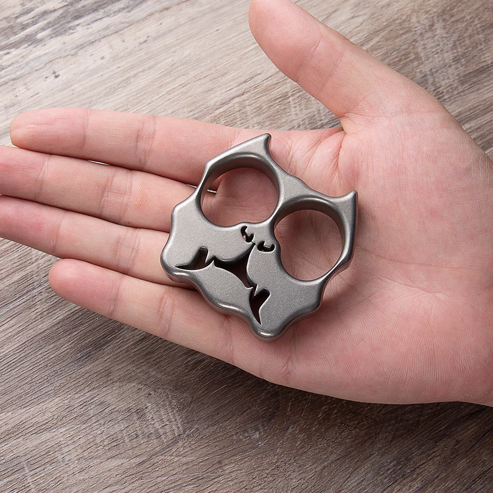2024 New Pit Bull Full Titanium EDC Knuckles Self Defense - Image 4