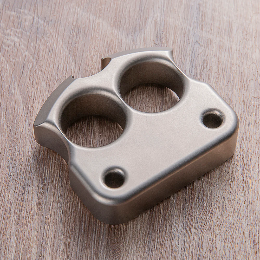 2024 New Titanium Brass Knuckle - Image 4
