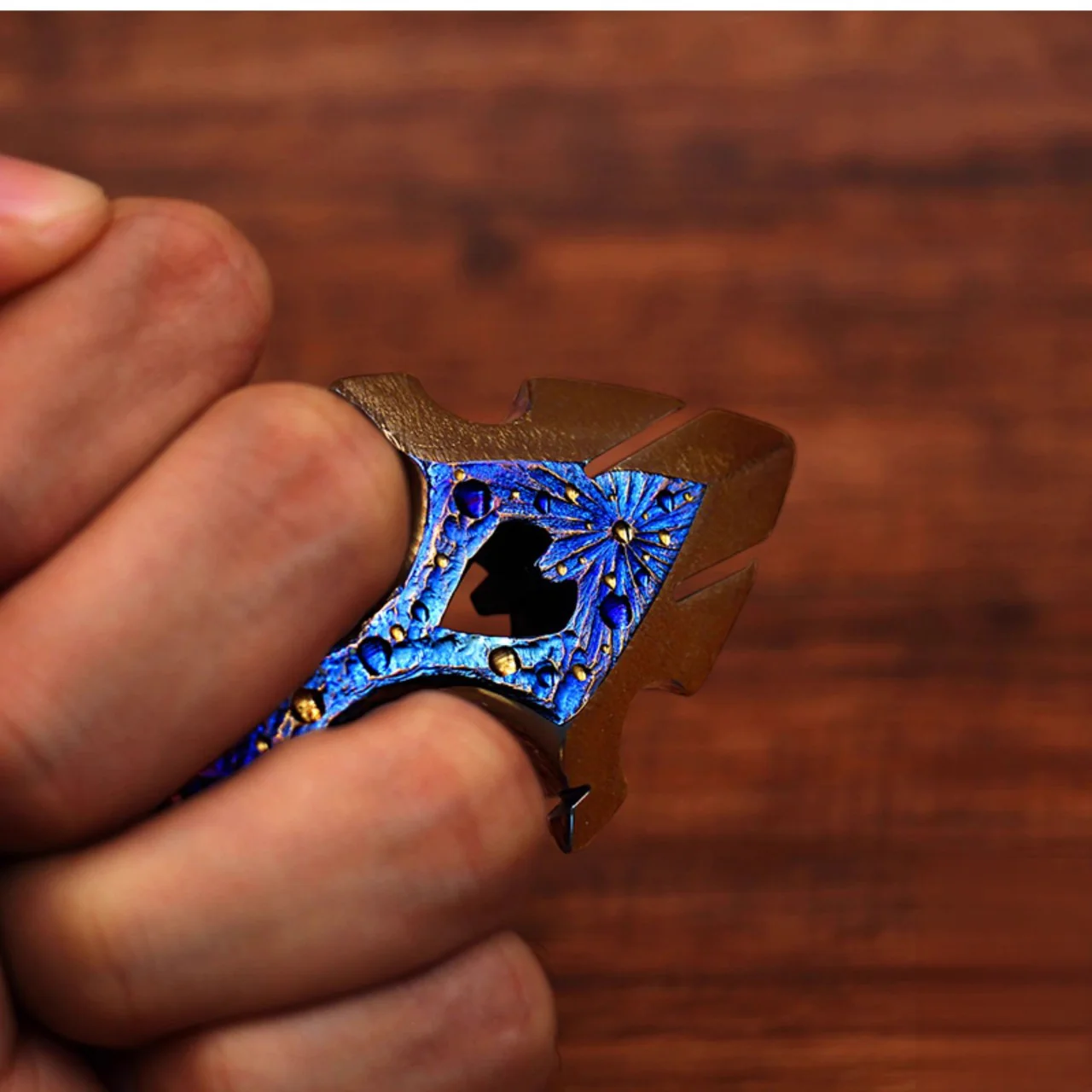 2025 New Titanium Meteorite Crater Everyday Carry Single Knuckle Duster - Image 6