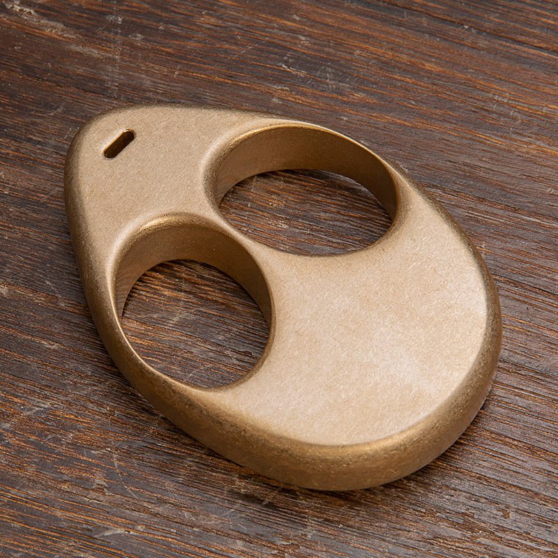 Alien Two Finger Brass Knuckles For Women - Image 5