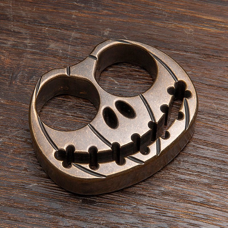 Big Pumpkin Antique Finish EDC Brass Knuckles - Image 5