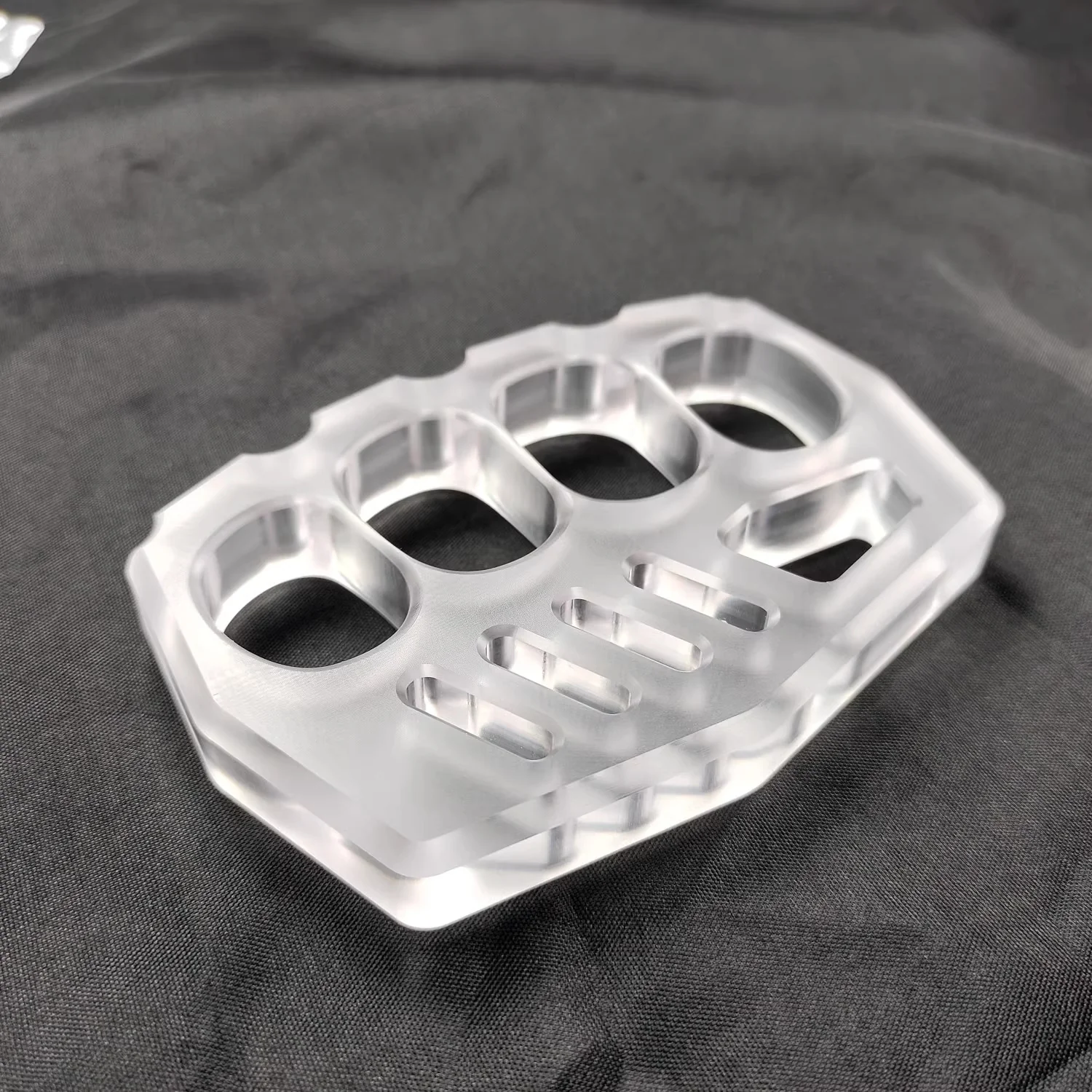 Defender No Metal PC Plastic Knuckle Duster - Image 5