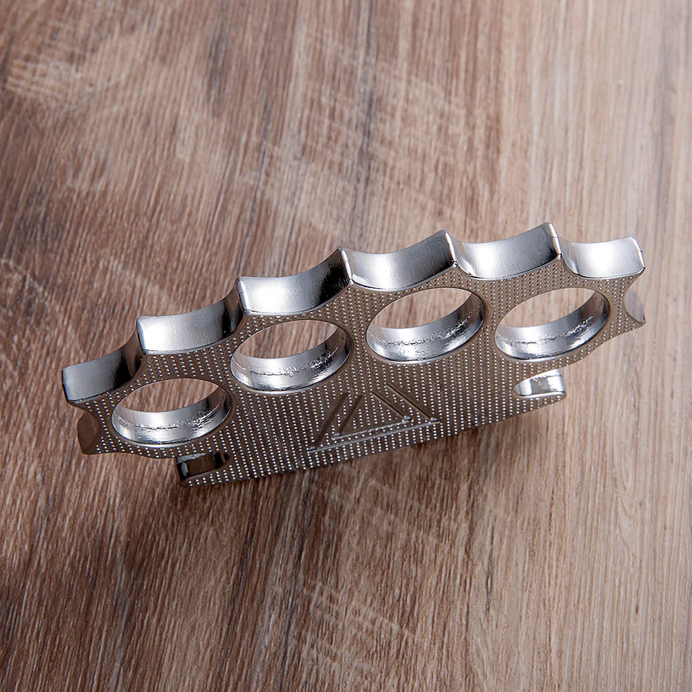Irish Devil Dalton Zinc Alloy Metal Knuckles - Image 4