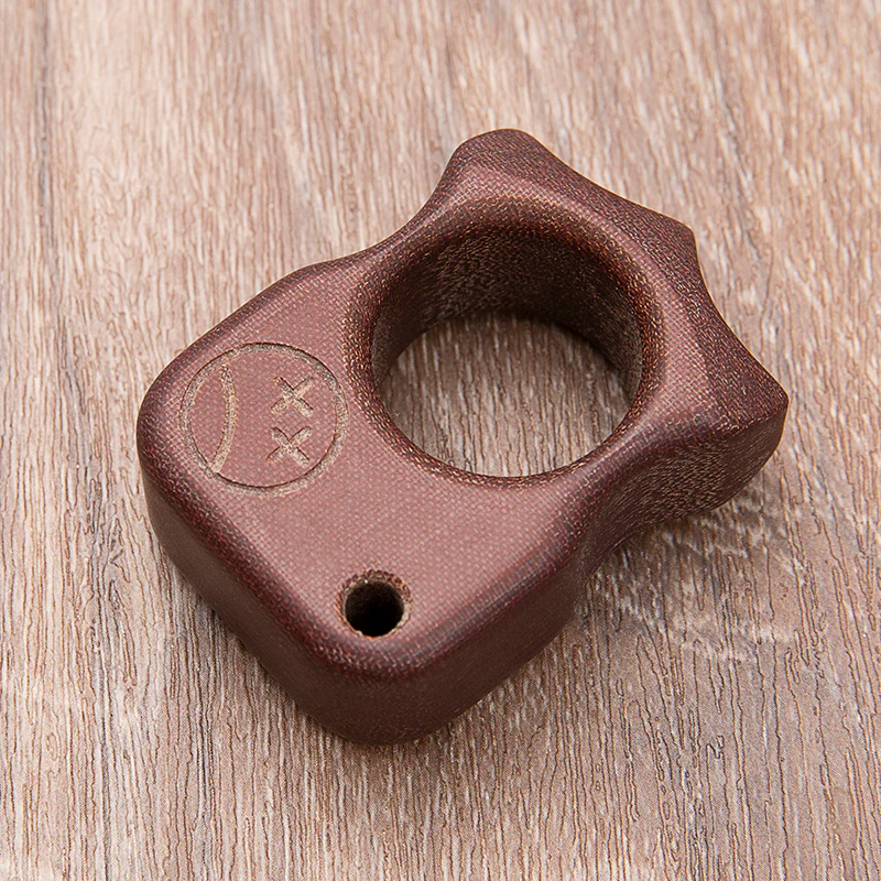 Knuckle Duster Plastic - Non Metal - Image 4