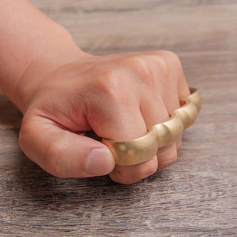 Old American Style Classic Brass Knuckles - Cakra EDC Gadgets - Image 5