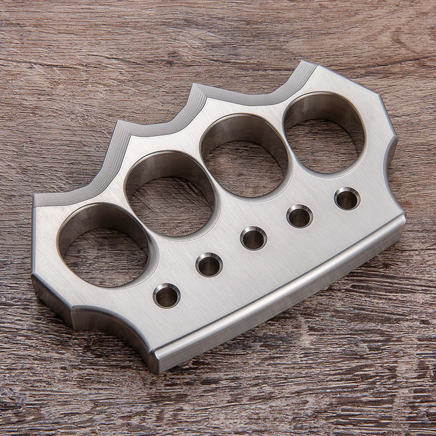 Real Stainless Steel Spiked Knuckles - Image 2