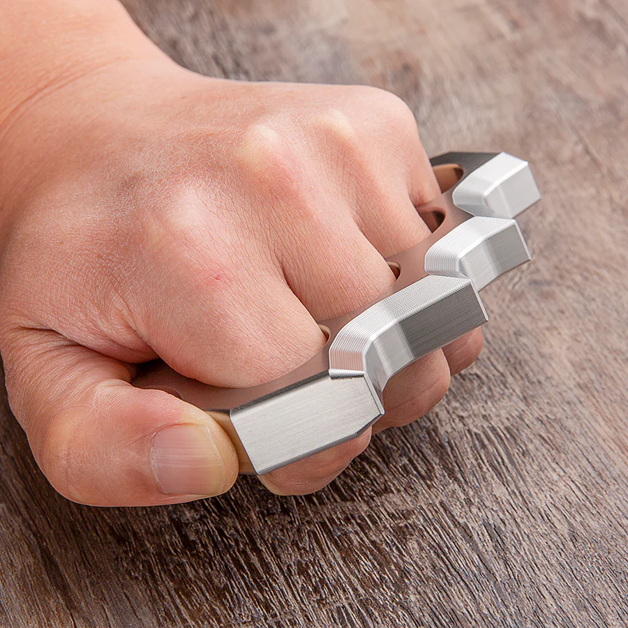 Real Stainless Steel Spiked Knuckles - Image 4