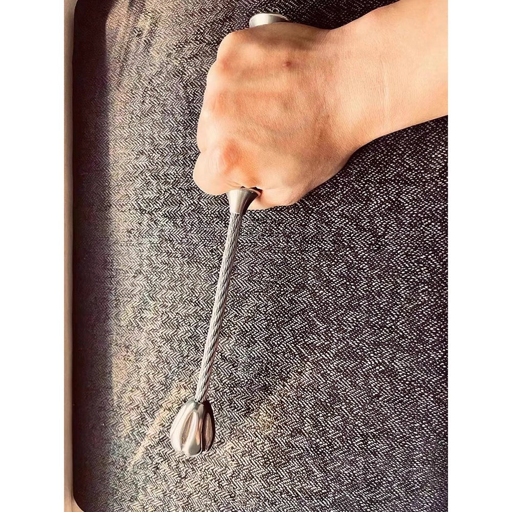 Self Defense Tactical Whip With Stainless Steel Hammer Head - Image 4