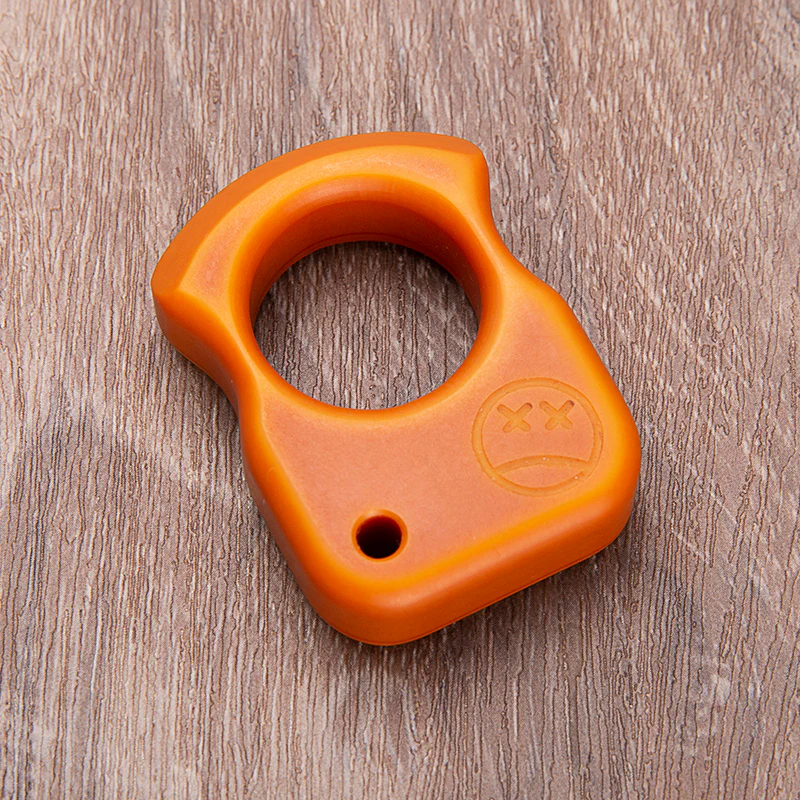 Single Finger Bakelite Polymer Knuckle Duster - Image 2