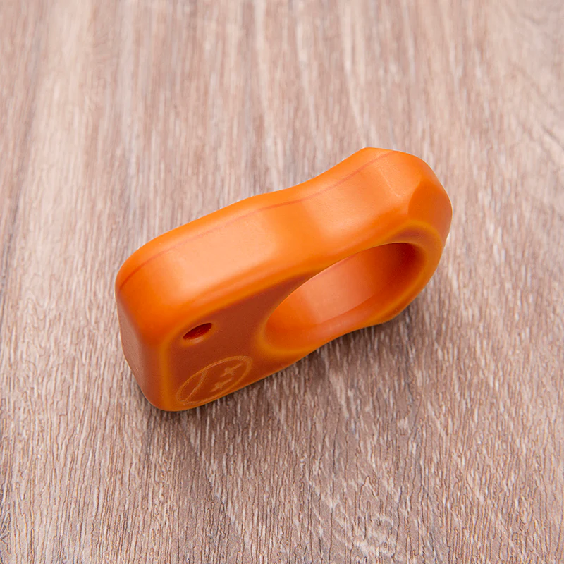 Single Finger Bakelite Polymer Knuckle Duster - Image 3