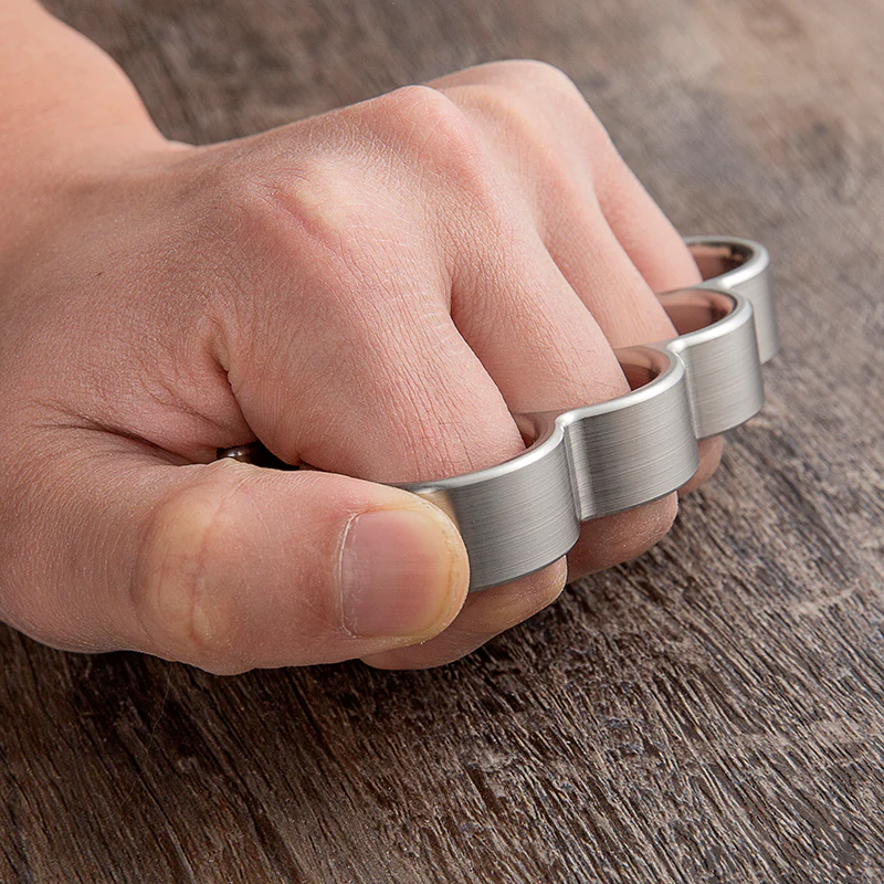 Stainless Steel Old Lincoln Tactical Brass Knuckles - Image 4