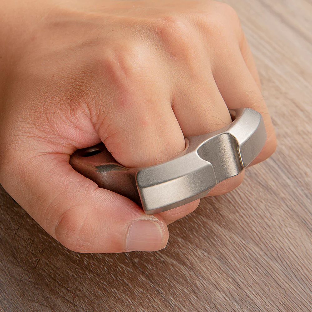 Titanium Alloy Fist Knuckles - Image 5